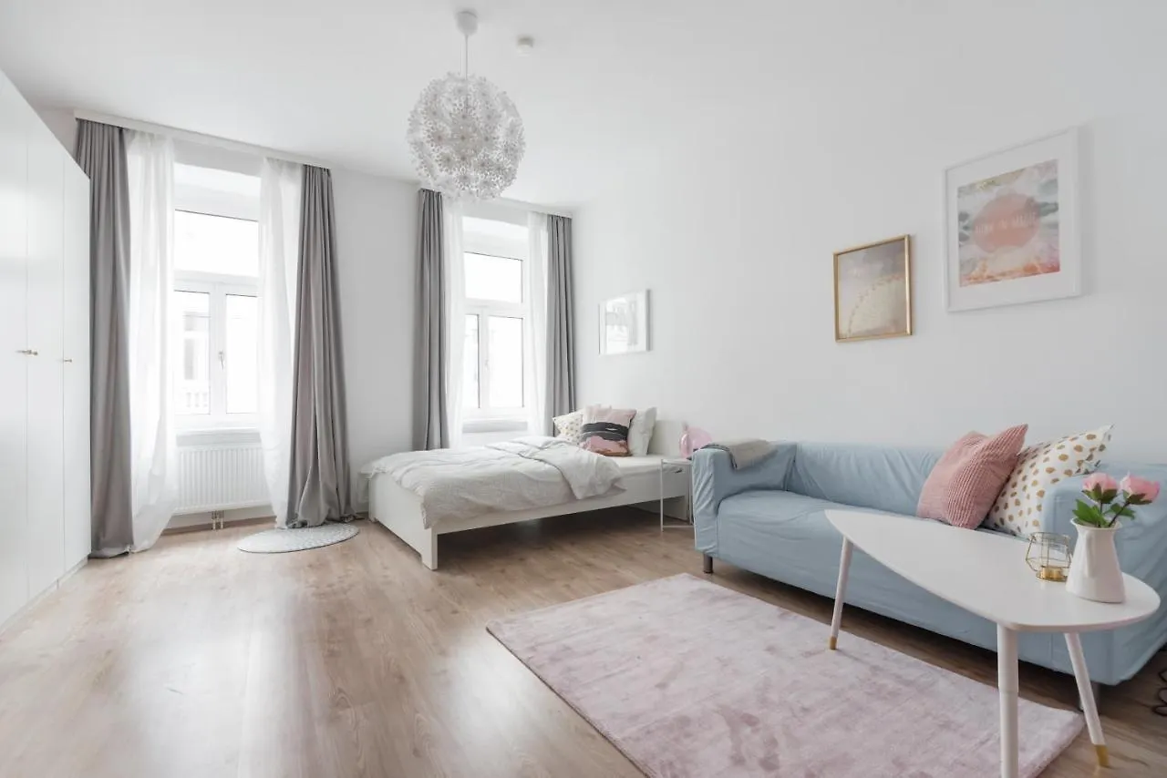 Nice Apartment In Lovely Area Bécs Ausztria