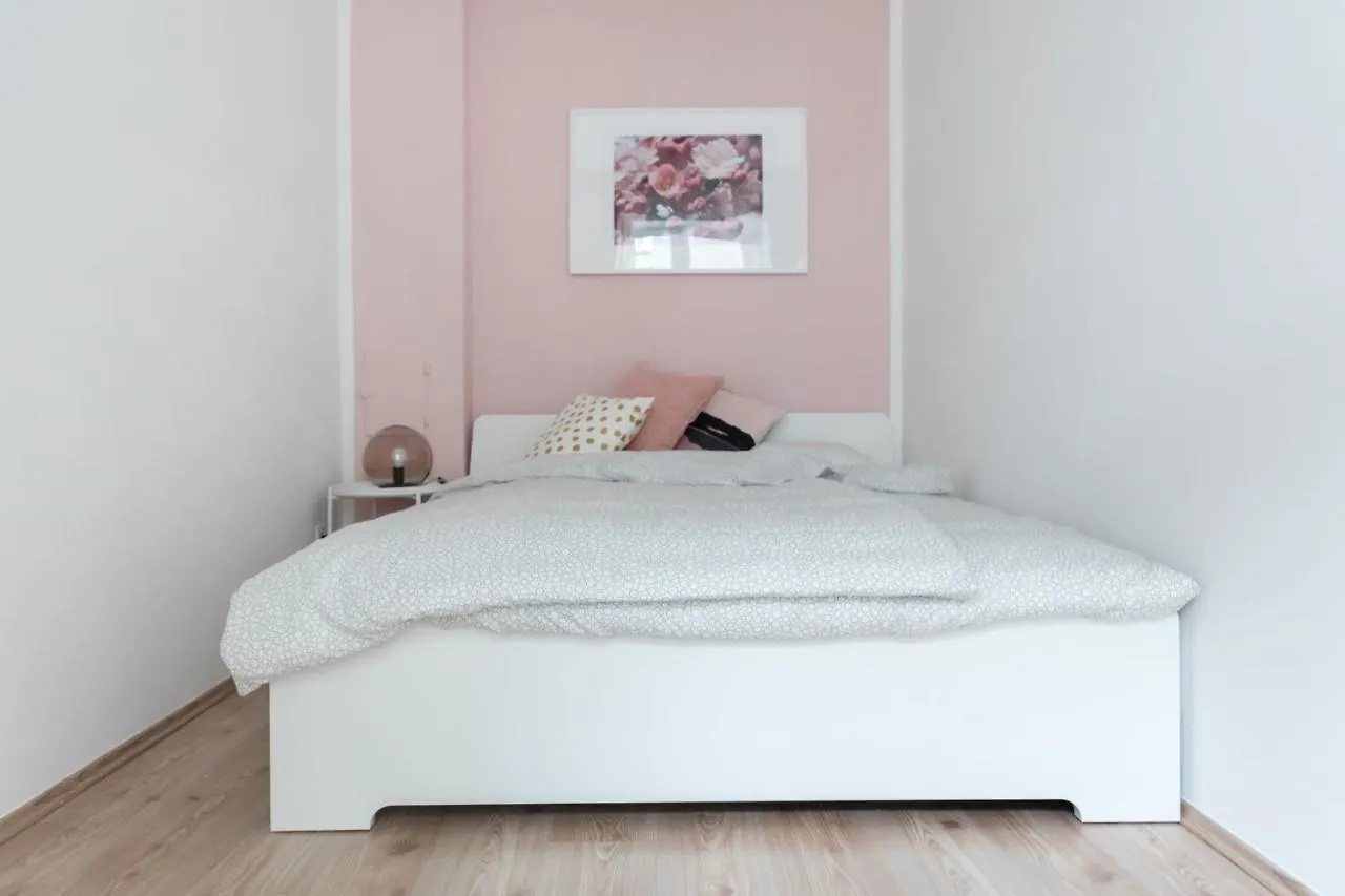 Nice Apartment In Lovely Area Bécs